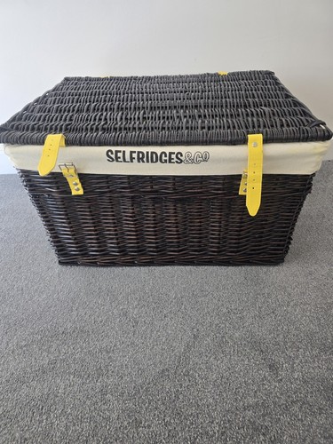 Large selfridges co wicker - &,