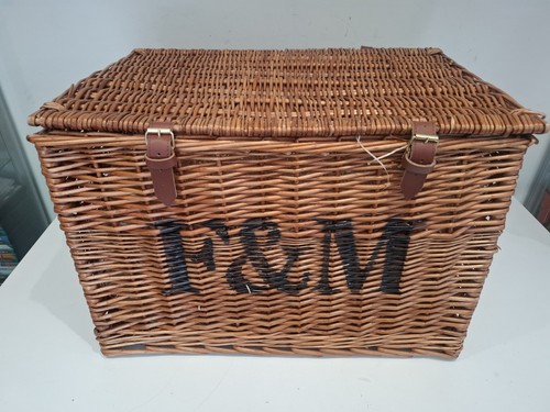 Fortnum and mason - fortnum,