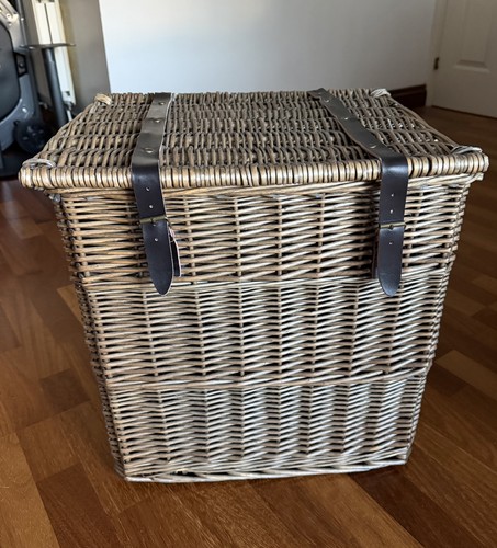 Large wicker picnic - picnic, basket