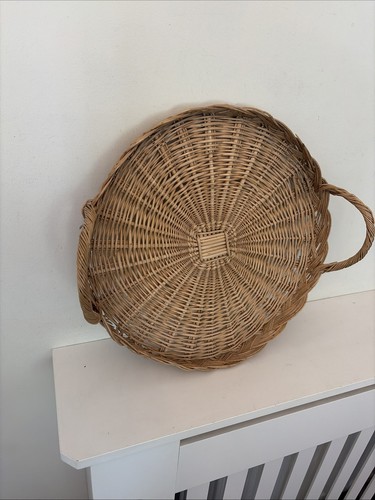 Vintage flat round - vintage, 14”