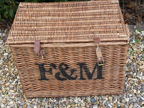 Large fortnum mason - &,