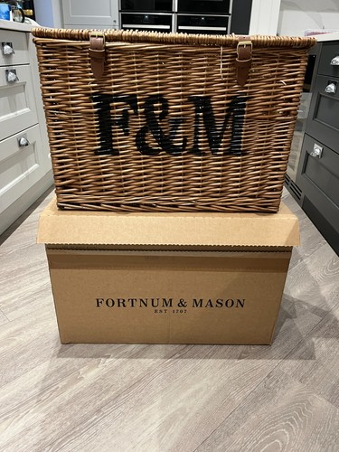 Fortnum mason large - &,