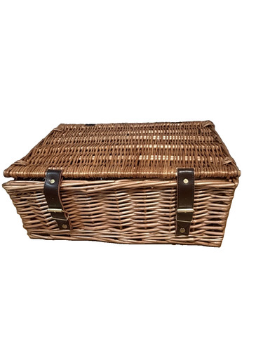 Empty wicker picnic - empty, hamper