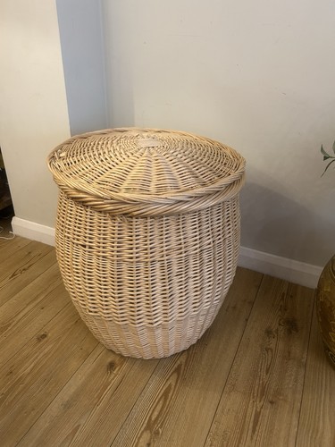 Vintage large woven wicker - vintage,