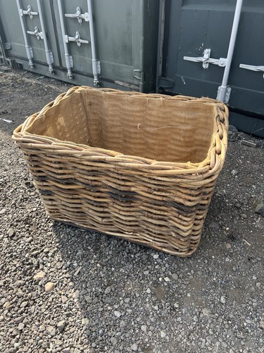Large wicker log - wicker,