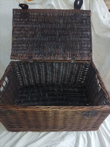 Large wicker picnic hamper - m&s,