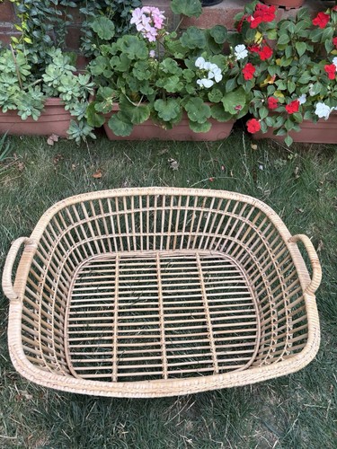 Nwot natural wicker - nwot.,
