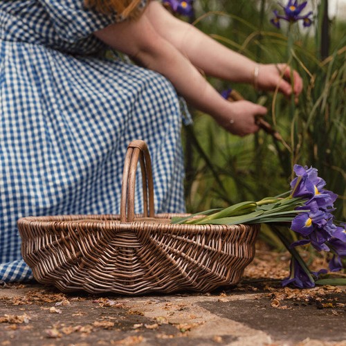 Antique wash oval lined wicker - antique,