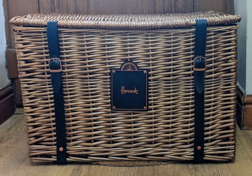 Large harrods wicker - harrods,