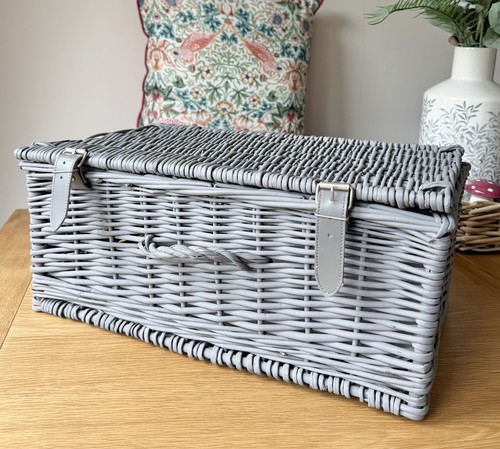 Grey wicker large traditional - grey,